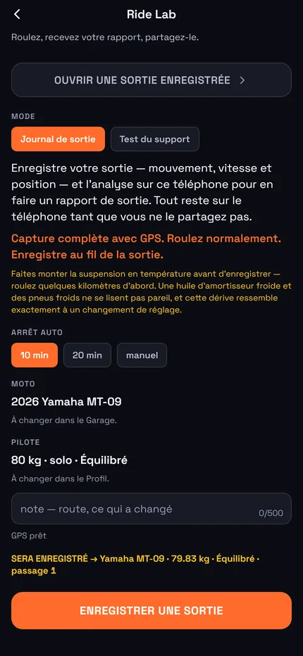 L’écran d’enregistrement. La moto et le profil pilote en haut, le champ de note en dessous.