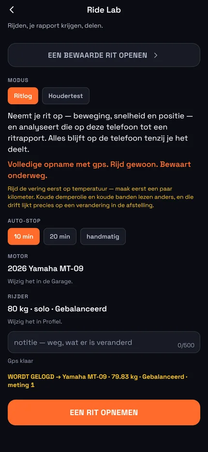 Het opnamescherm. Motor en rijdersprofiel bovenaan, het notitieveld eronder.