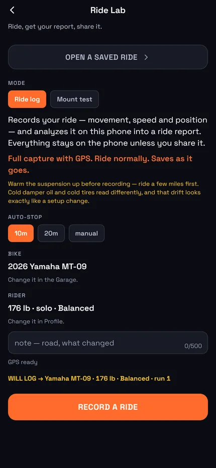 The recording screen. Your bike and rider profile sit at the top, the note field below.